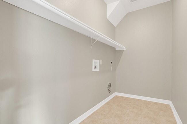 Photo - 9610 Buffum St