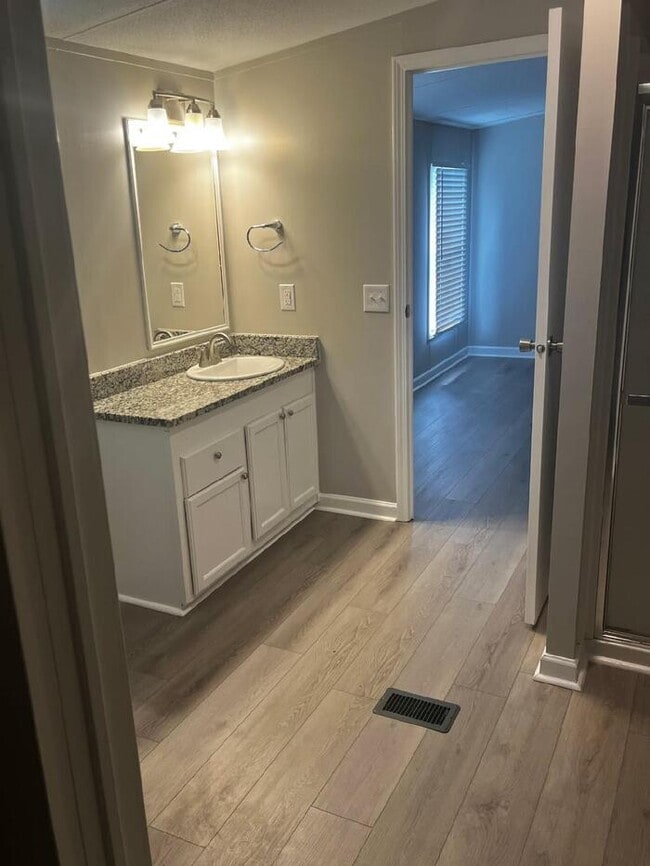 Photo - 4 Bedrooms 3 Bath