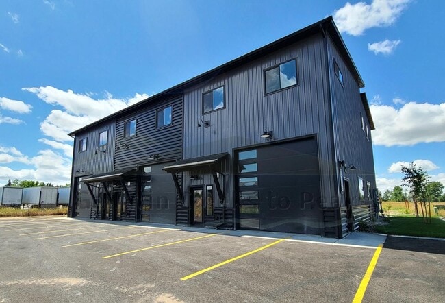 Building Photo - 212 Fletching Way Unit A Rental