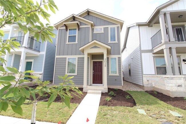 Photo - 2028 Arendale Dr House