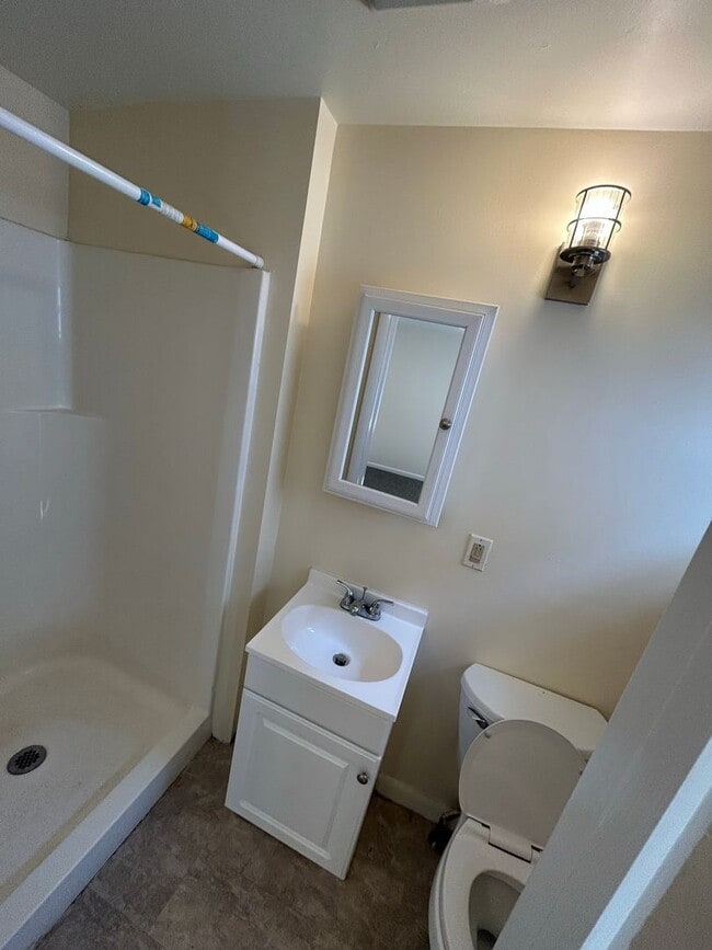 Photo - 72 Hyde St Unit 72 Hyde Street #4