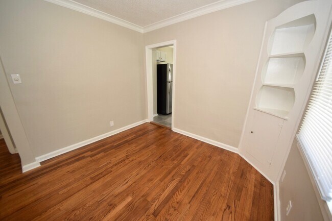 Photo - Charming updated 3 bed, 1 bath home near Midtown and Pink Palace.