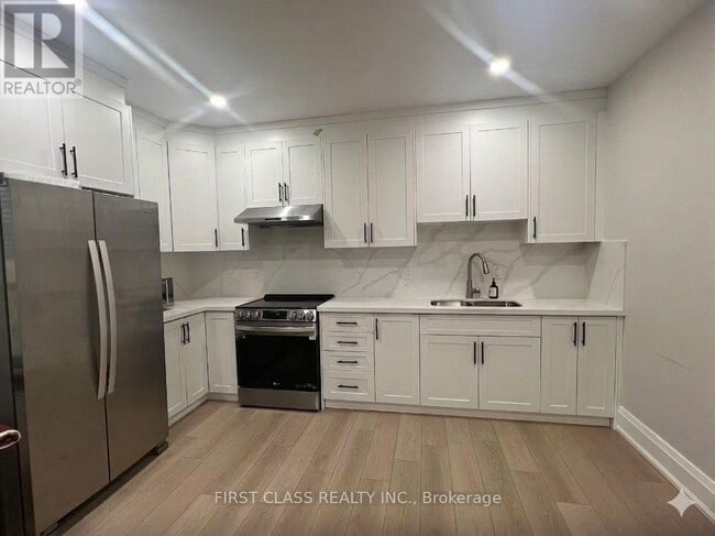 Photo - 107 Lankin Blvd