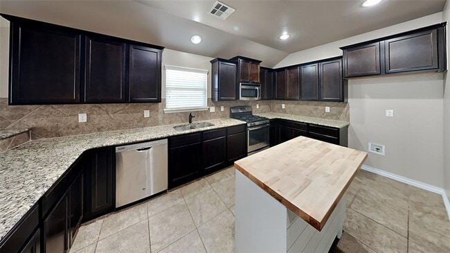 Photo - 11305 NW 94th St