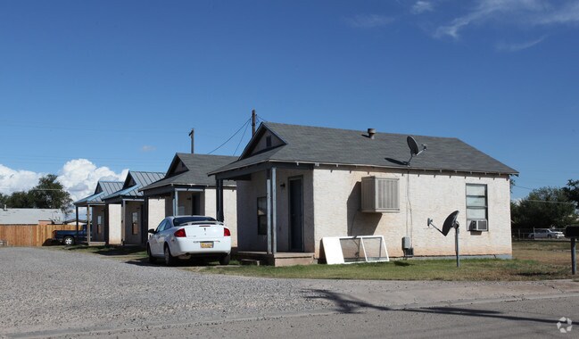 Photo - 905-909 S 3rd