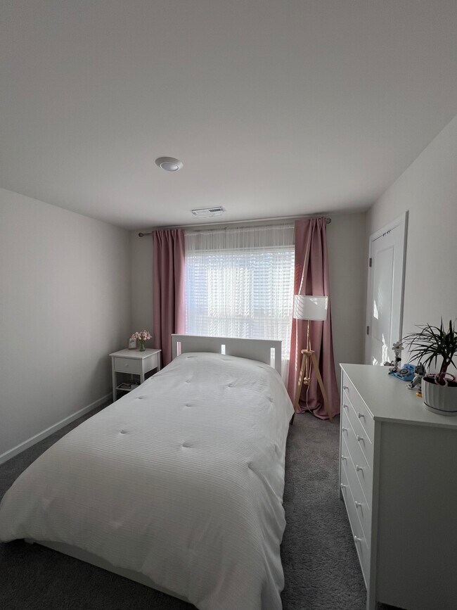 Photo - 95 Malcolm Ct