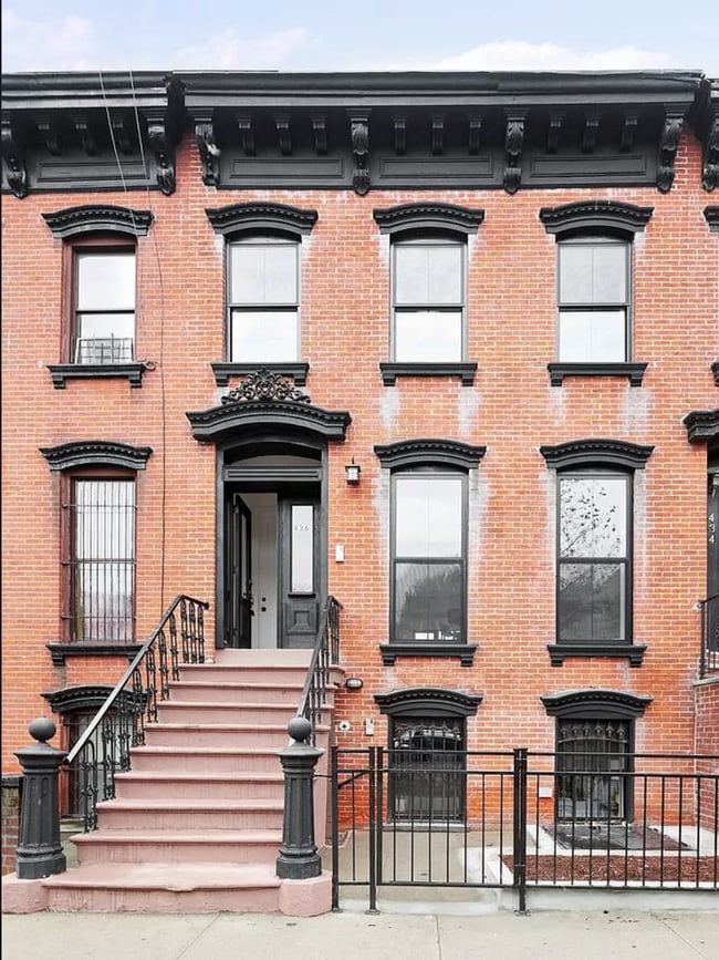 Edificio - 436 Pulaski St Unidad 1