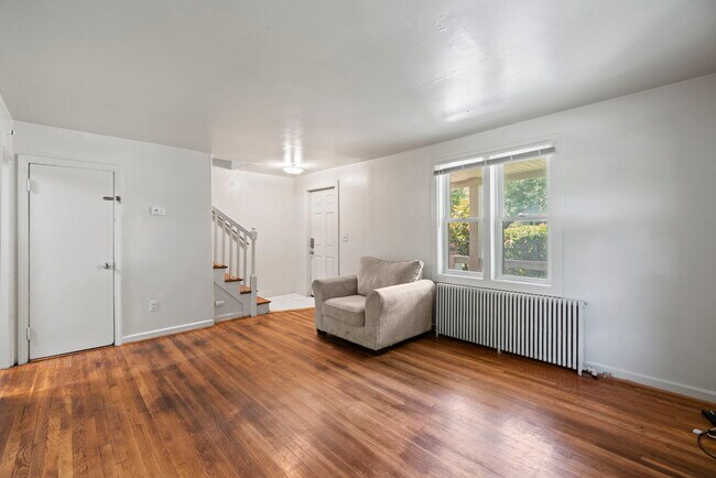 Photo - 4708 Norwich Rd