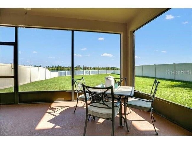 Photo - 2274 Geneva Dr