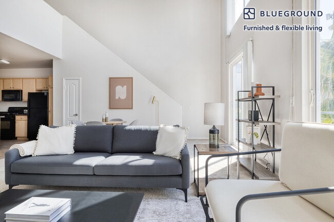 Photo - 5535 Westlawn Ave Unit SI FL4-ID648