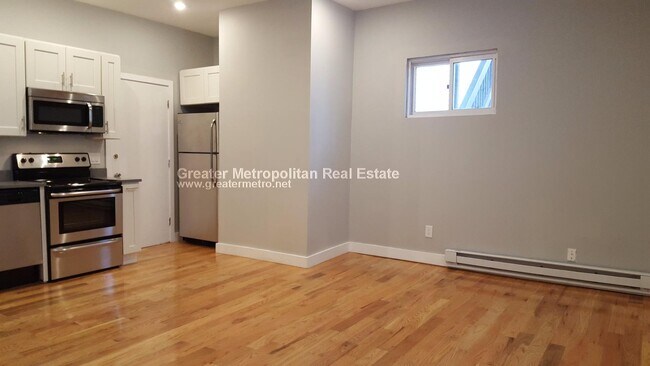 Photo - 535 E 8th St Unidad 2