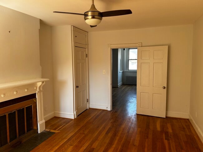 Bedroom facing living Rm - 1508 17th St NW Unit 3