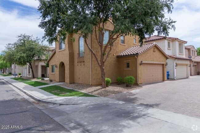Building Photo - 8419 W Vernon Ave Rental