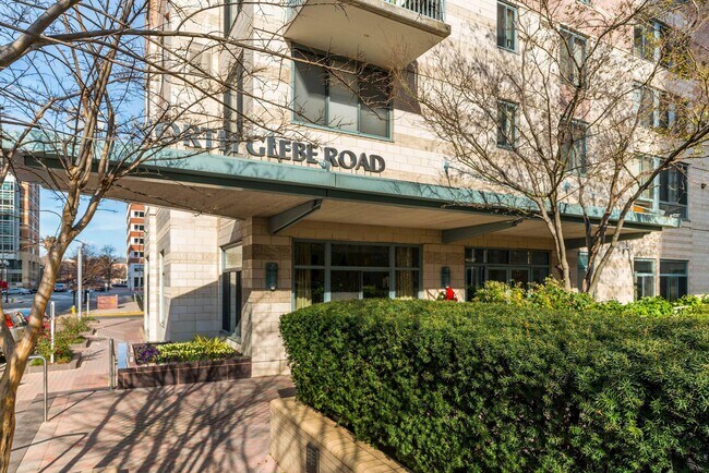 Photo - 851 N Glebe Rd Unit # 418