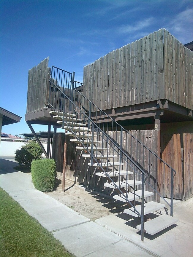 Photo - N. Halfmoon Dr. Unit E