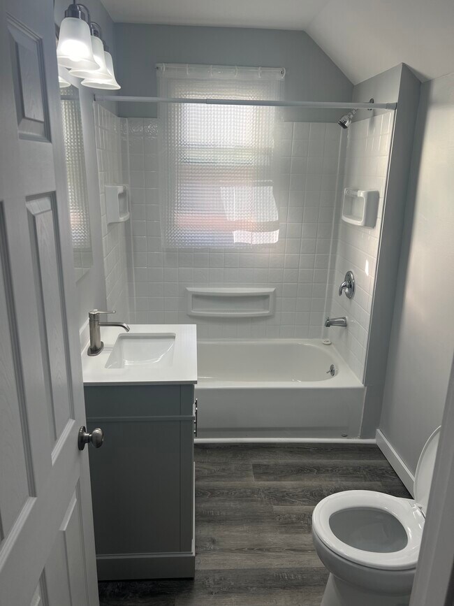 414 W Ridge St Apartments For Rent in Marquette, MI