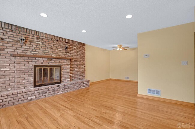 Photo - 41 Terry Ave Casa