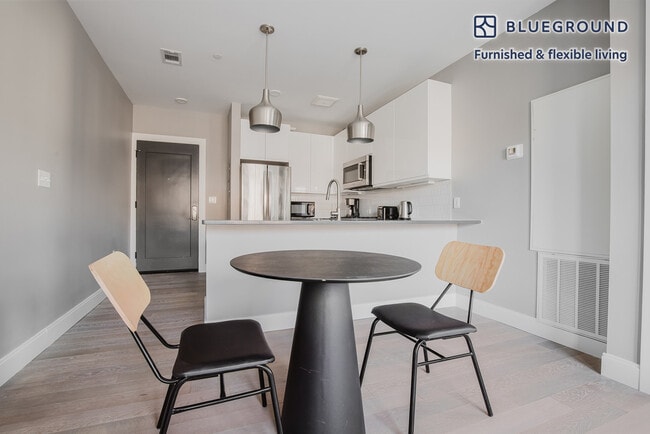 Photo - 152 Liverpool St Unit FL2-ID1125