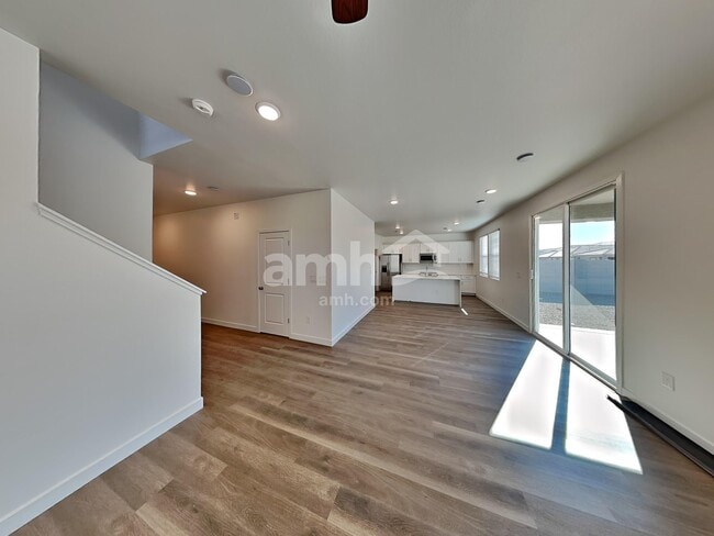 Photo - 25764 N 184th Dr