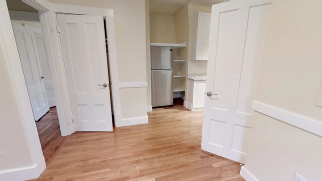 413 Washington St., #3 - 413 Washington St Unidad 3