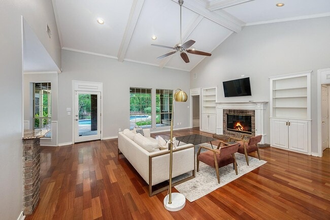 Photo - 12119 Larchgate Dr