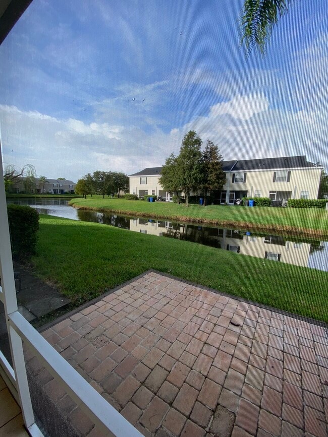 Photo - 12319 Country White Cir
