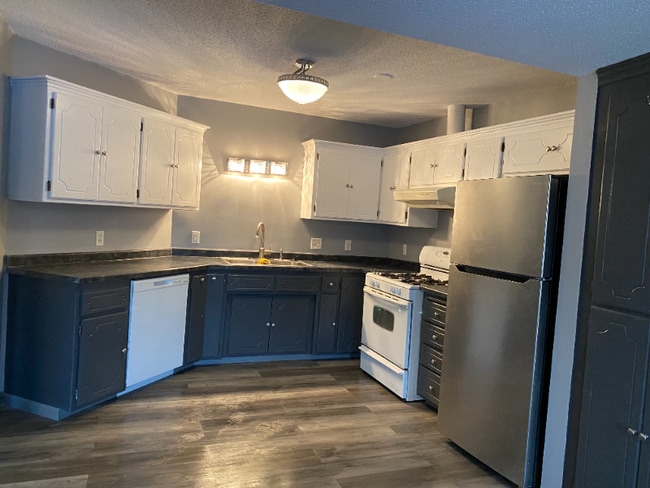 Photo - 8456 Sheridan Ave N