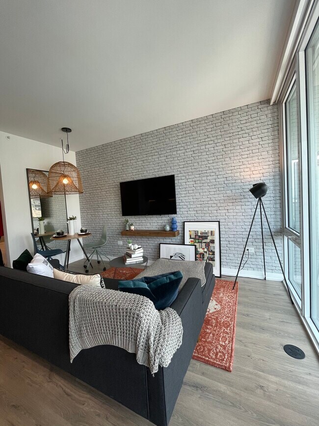 Photo - 206 W Division St Unit 1812