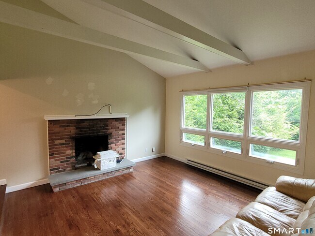 Photo - 163 Candlewood Lake Rd