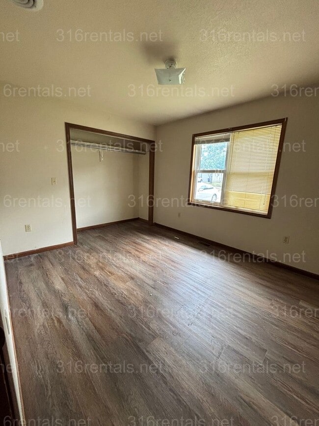 Photo - Three bed two bath house available now!