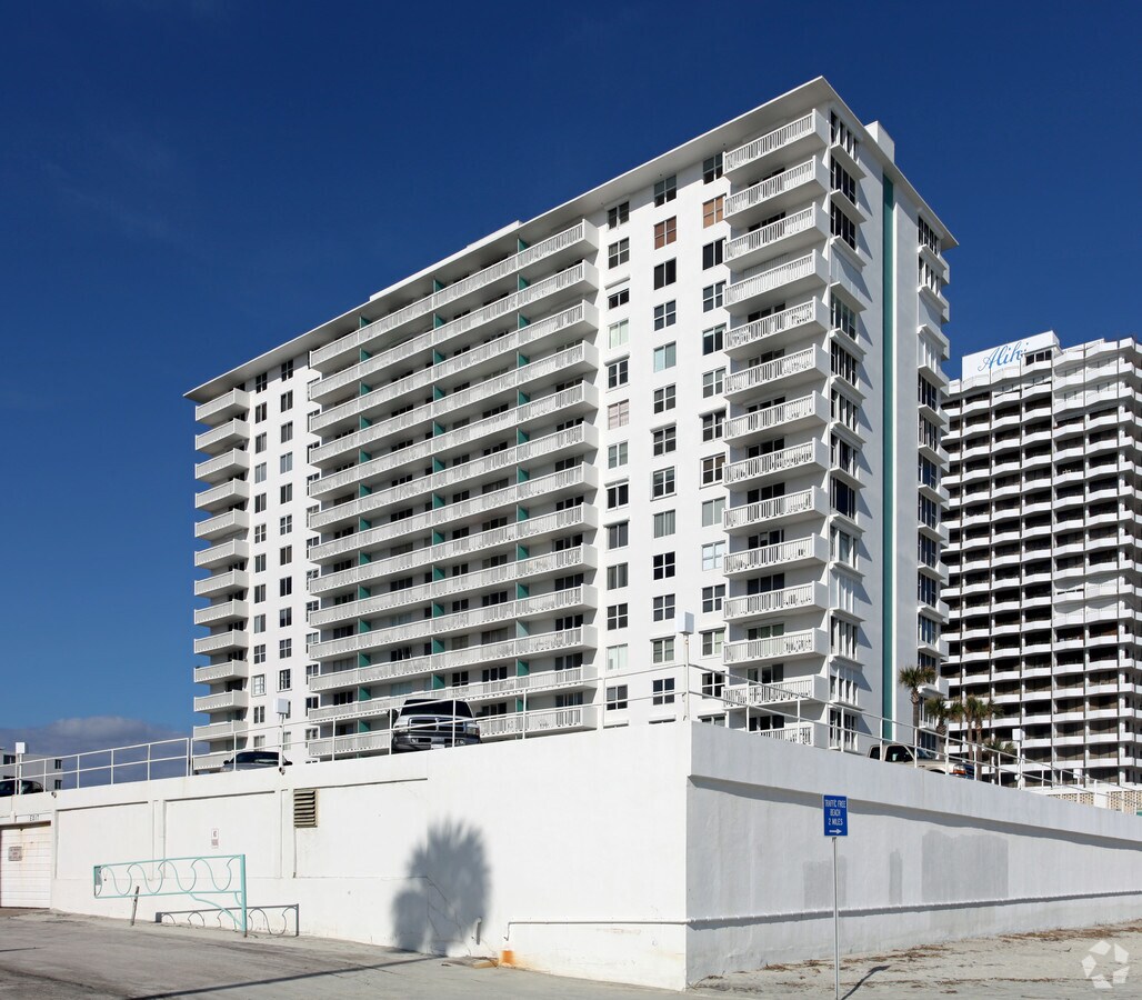 Photo - Daytona Beach Ocean Towers