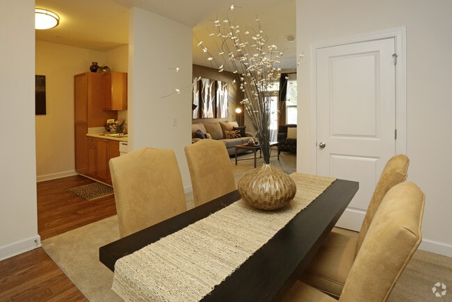 Dining Area - Montgomery Model