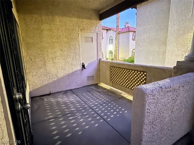 Photo - 1403 Santa Margarita St Unit D