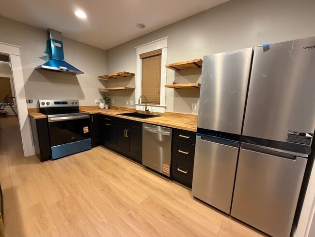 Photo - 2813 N Morgan St Unit 2813 Morgan St