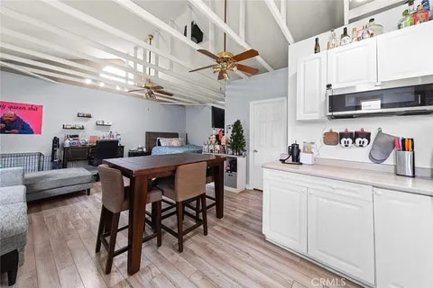 Photo - 637 N 2nd Ave