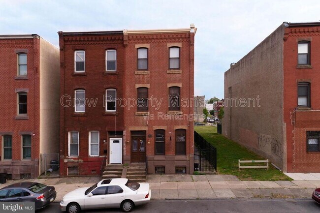 Photo - 1834 W Diamond St Unit 2