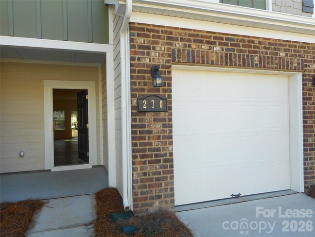 Photo - 270 Harpers Run Ln