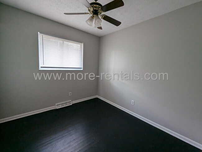 Photo - 1631-1633 Carstare Dr Unit 1631 Carstare Dr