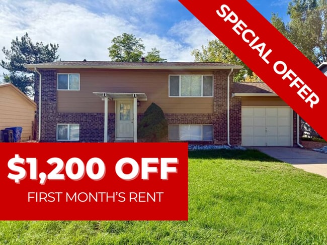 Building Photo - MOVE IN SPECIAL! $1,200 OFF FIRST FULL MON...