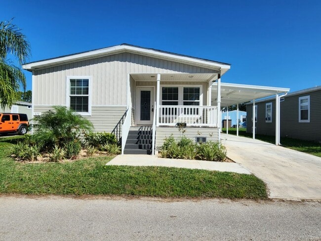 Photo - 377 Zebra Dr