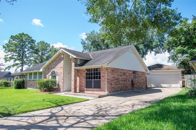 Photo - 10418 Sagemeadow Ln