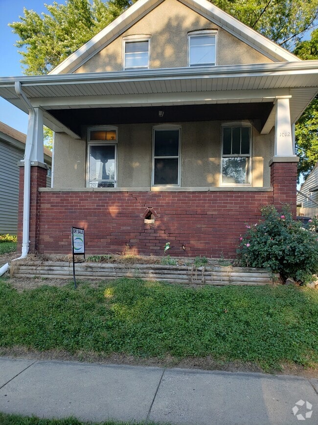 Building Photo - 1012 S 14th St Rental