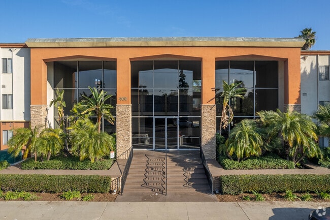 Photo - Club Acacia Apartments