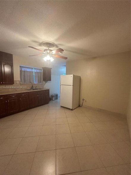 Photo - 4617 Navarre Ave