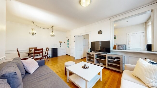 Photo - 129 Chiswick Rd Unit 16