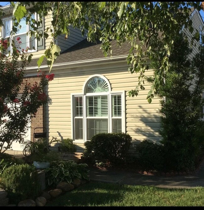 Photo - 2352 Bizzone Cir Townhome
