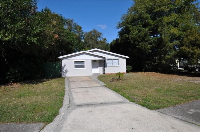 Photo - 1702 Holly Rd House
