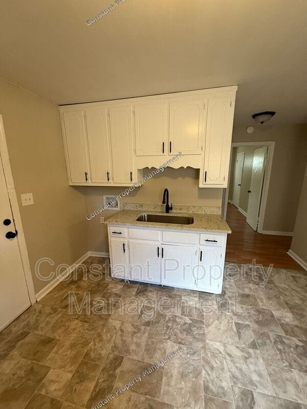 Photo - 1104 Dewey St