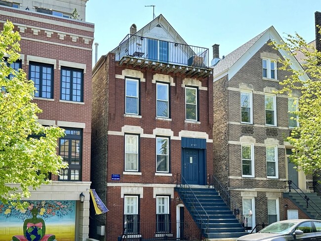 Photo - 2141 W Webster Ave Apartments Unit M09B
