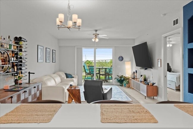 Photo - 6 Riverwalk Drive